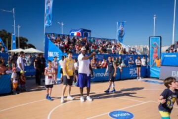 La Coruña disfrutó con todo el esplendor de la NBA Zone