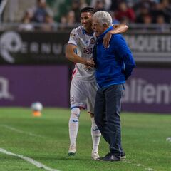 Uriel Antuna ya registra su torneo más goleador con Cruz Azul