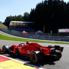 Leclerc despega en Eau Rouge