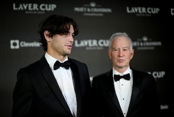 John McEnroe y Taylor Fritz durante la alfombra negra de la ceremonia inaugural de la Laver Cup celebrada en el Uber Arana de Berlin.