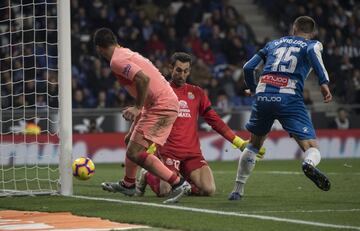 Luis Suárez puso el 0-3 en el marcador.