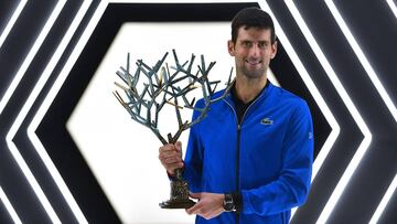 Djokovic aprieta por el uno con su quinto título en París-Bercy