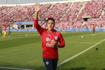 2. Alexis Sánchez (@Alexis_Sanchez). Futbolista. Tiene 1.253.376 seguidores.