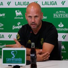 “El Espanyol tiene una plantilla de Primera División”