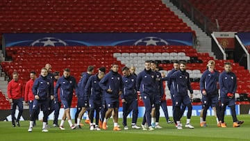El Sevilla se entrenó ayer en el Teatro de los Sueños con la esperanza de dar la gran sorpresa y eliminar al mítico United.