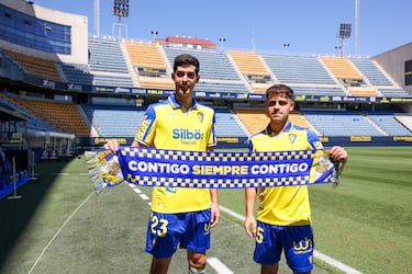 Carlos Fern¨¢ndez: ¡°Me gustaba la idea de venir por el club y por su gente¡±