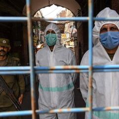 La desesperación campa por Pakistán: así es el mercado negro de plasma