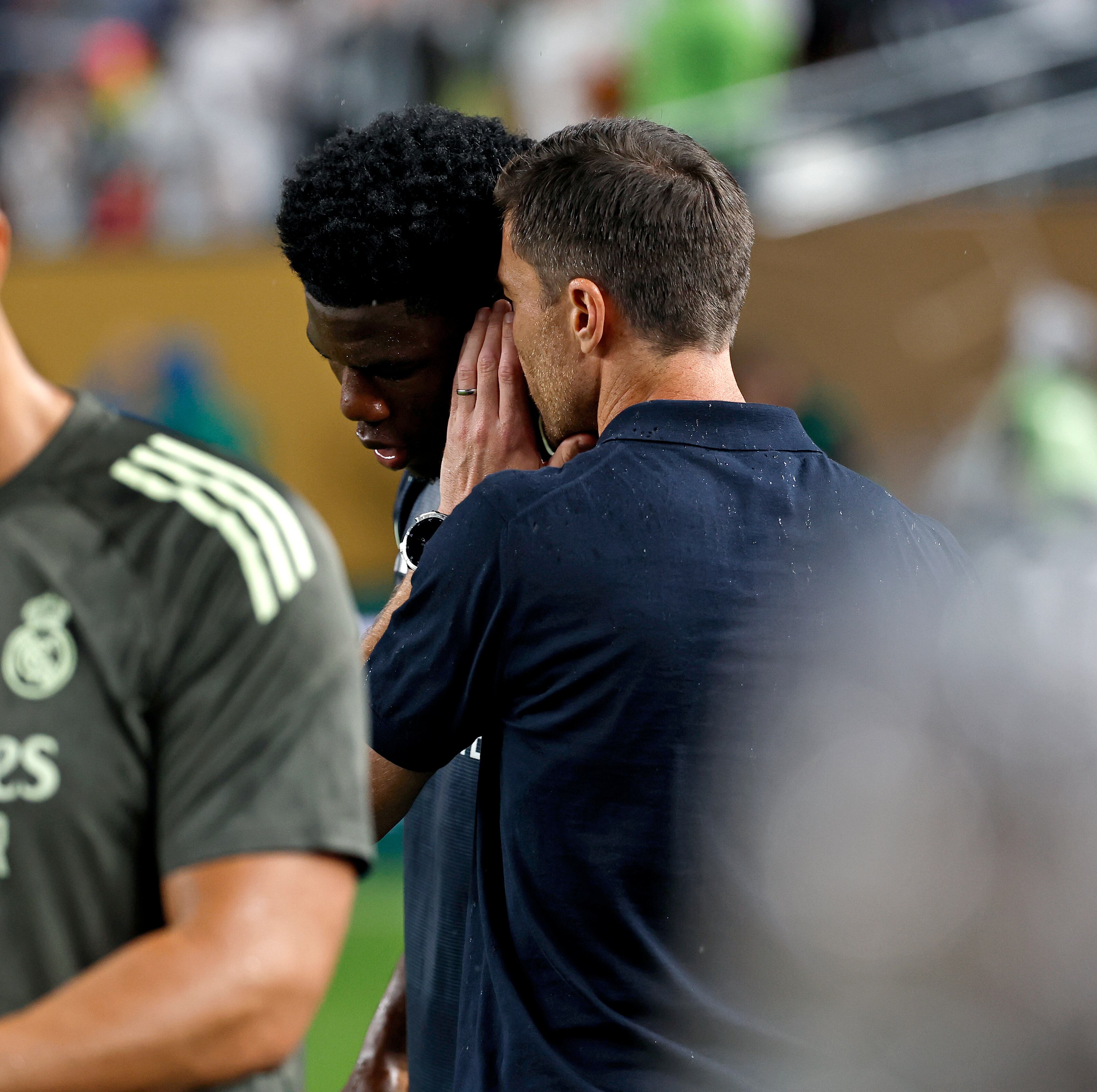 26/06/25 MUNDIALITO MUNDIAL DE CLUBES EEUU 2025
PARTIDO FASE DE GRUPOS
RED BULL SALZBURGO - REAL MADRID
XABI ALONSO ENTRENADOR AURELIEN TCHOUAMENI 