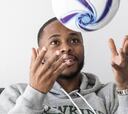 Sterling en 11 toques: el ping pong, Justin Bieber, Kingston...
