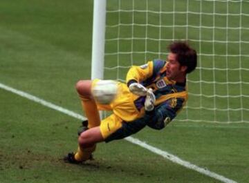 19 de septiembre de 1963: Nace el ex arquero ingl&eacute;s David Seaman. Disput&oacute; los Mundiales de 1998 y 2002.