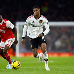 Erik ten Hag tells Marcus Rashford to stay at Man United and reject chance to join PSG