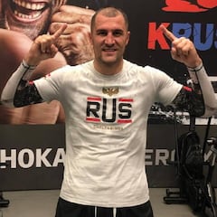 Kovalev regresa a Rusia ante Yarde entre el runrún de Canelo