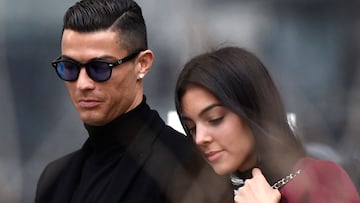 Cristiano Ronaldo junto a Georgina Rodríguez, su pareja.
