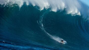 Ian Walsh surfs at Jaws in Maui, HI, USA on 16 January, 2021. // Fred Pompermayer / Red Bull Content Pool // SI202102170081 // Usage for editorial use only // 