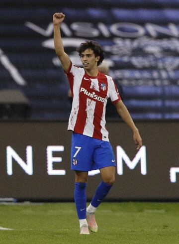 1-0. João Félix celebra el primer gol.