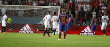 Luis Suárez anotó el 0-1.