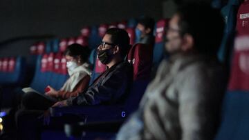 Gobierno autoriza la reapertura de cines y teatros: ¿cuándo y en qué condiciones abren?