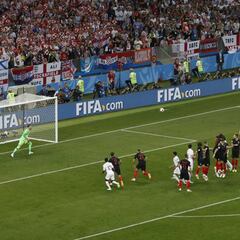 Muy ofensivo y gran lanzador de faltas: así juega Kieran Trippier