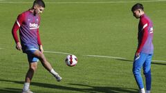 El Barcelona se desespera con Ferran Torres y Pedri