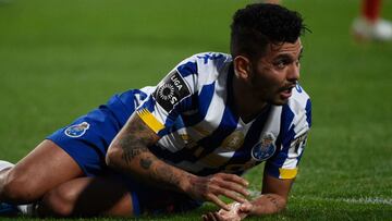 Tecatito Corona, con participación poco destacada con el Porto vs Juventus
