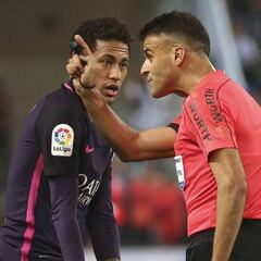 Alerta Neymar: fue expulsado y corre peligro el Clásico