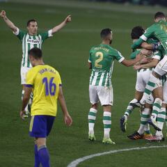 Aprobados y suspensos del
Betis: Lainez encontró espacio