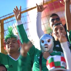 El color de la afición en el México vs Trinidad y Tobago