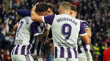 VALLADOLID, 12/02/2022. PHOTOGENIC. PARTIDO DE LIGA SMARTBANK ENTRE EL REAL VALLADOLID Y EL GIRONA. GOL DE SERGIO LEON
