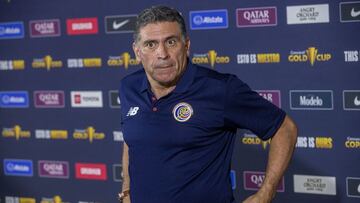 Luis Fernando Suárez: el DT de Costa Rica que fracasó en México