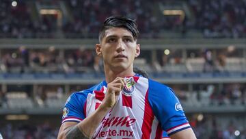 El delantero campeón de Liga MX con el Rebaño, externó que desea volver a vestir los colores rojiblancos en un futuro. Descarta pelea con Peláez.