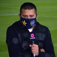 Riquelme: "Si Dios quiere, el año que viene Cavani va a estar con nosotros"