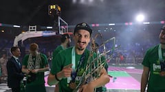 Nihad Djedovic, con el título de la BCL.