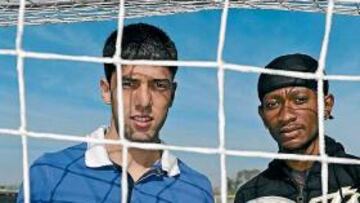 <b>A POR EL GOL. </b>Tchité y Juanjo quieren aprovechar el Derbystar para marcar.