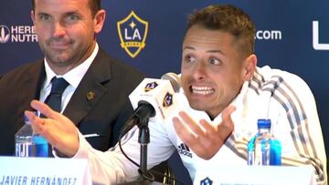 Momento viral de Chicharito en su presentación con los Galaxy