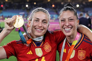 Alexia Putellas and Jennifer Hermoso celebrate their victory after the  Women's World Cup final.