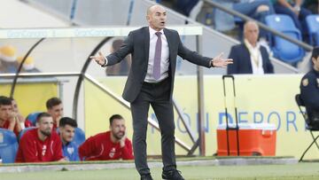 Tres partidos de sanci¨®n a Paco tras su expulsi¨®n en Tarazona