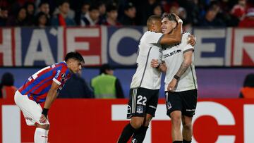 Colo Colo vuelve a ser copero y está en octavos de Libertadores