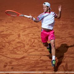 Schwartzman con doble sonrisa en Barcelona