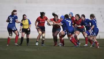 Imágenes de la semifinal del Campeonato de Europa de rugby femenino disputada en el Estadio Central de la Universidad Complutense entre la selección española, dirigida por José Antonio Barrio, y la selección rusa.