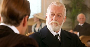 Bernard Hill en 'Titanic'. Screen capture. Paramount Pictures. (Photo by CBS via Getty Images)