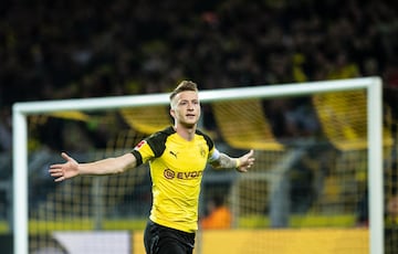 Reus fue uno de los más destacados de la goleada del Borussia ante Núremberg. El encuentro acabó 7-0 y el delantero alemán anotó dos goles. 