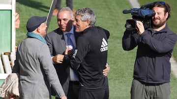 Stoichkov con Quique Seti&eacute;n y Serra Ferrer. 