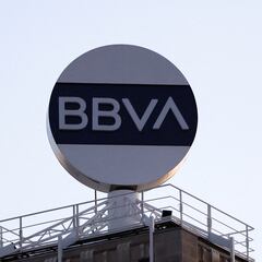 Así lo ven los expertos: BBVA podría ofrecer una parte en efectivo para mejorar su propuesta de fusión con Sabadell