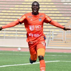 Yorleys Mena, histórico de la UCV