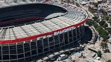 Así luce de frente el estadio, justo donde se puede observar el letrero del patrocinador.
