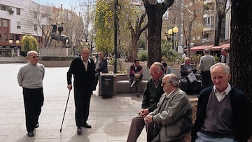 Los inmigrantes están cada vez más presentes en sectores esenciales como salud, tecnología y cuidado de adultos mayores.