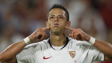La posible llegada de Javier 'Chicharito' Hernández han aumentado con las recientes declaraciones de Dennis Te Kloese aceptando que Galaxy quiere al delantero.