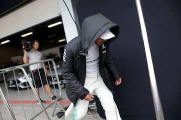 Pole de Bottas y Hamilton último después de un susto en la Q1