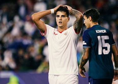 Erik Manuel Lamela Cordero começa na categoria de placas de combustível e competiu competentemente com o FC Barcelona quando ele tem apenas doze anos. Depois de levantar o país, ele contratou Roma por 17 milhões de euros. Depois que ele passou por Totothe, Sevilha e, agora, Athense ...