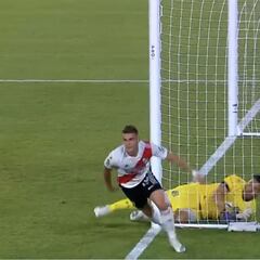 El gol de Santos Borré para abrir goleada contra Rosario Central